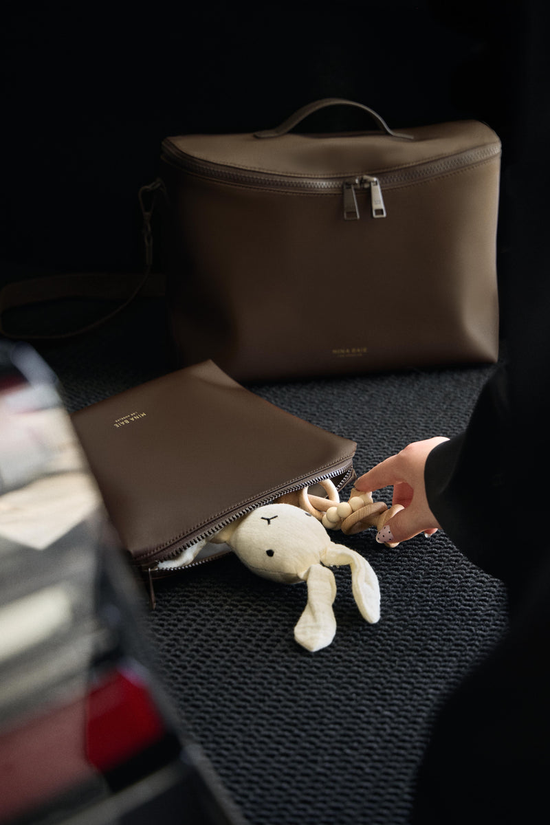 Ari Everyday Pouch (Nylon)