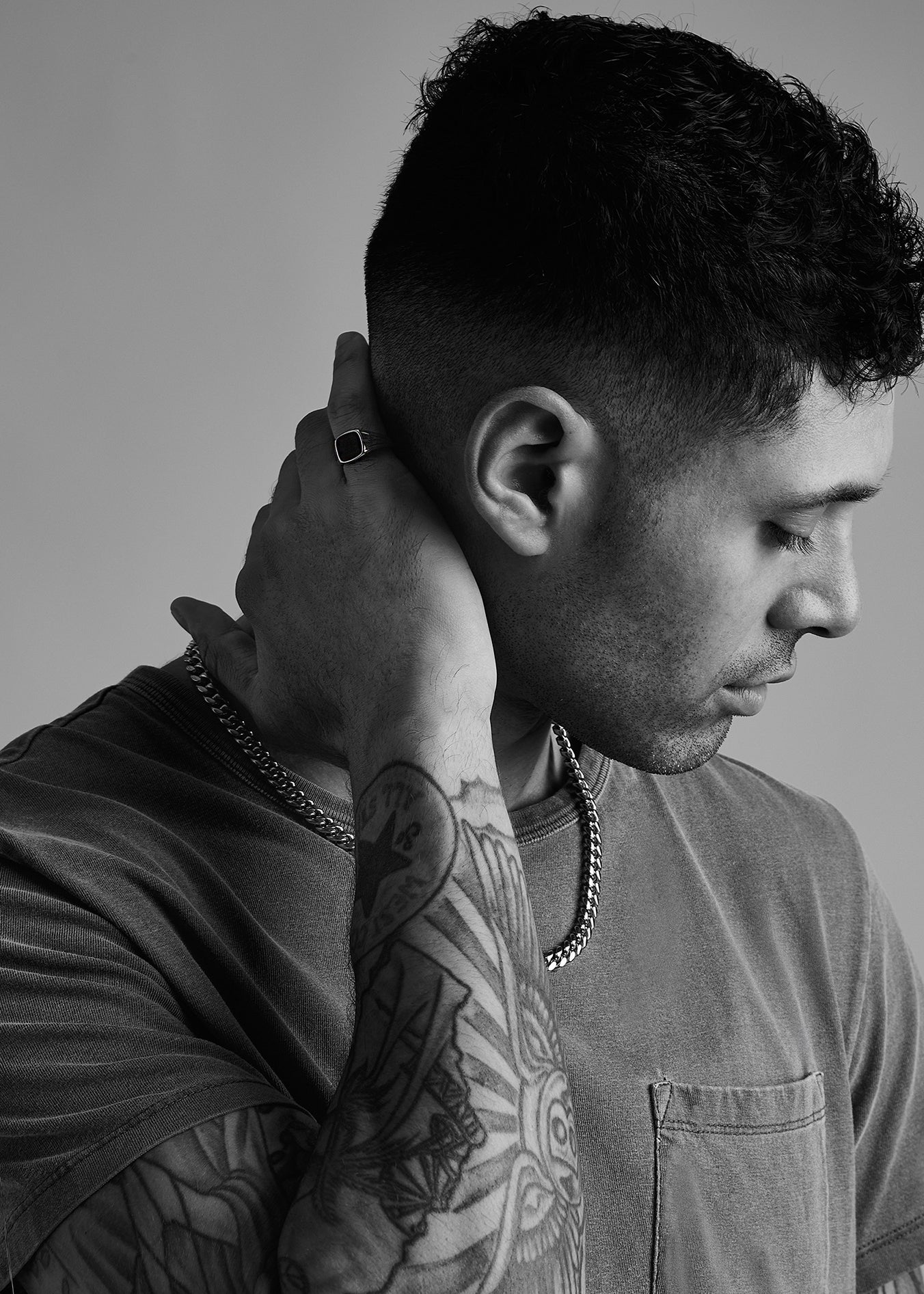 Frankie Ring - MINA BAIE