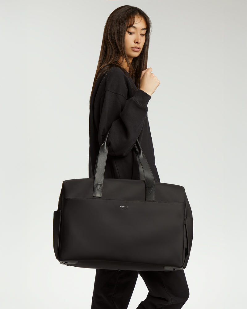 Black / Black