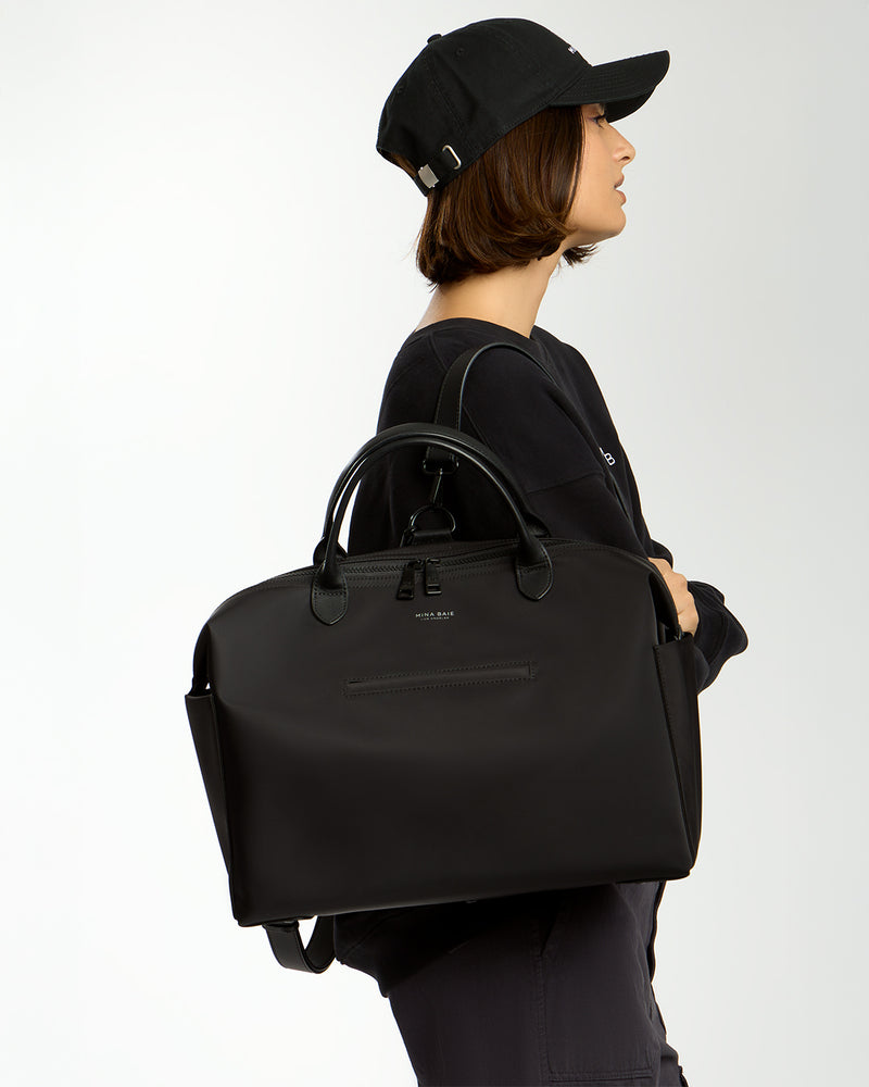 Black / Black
