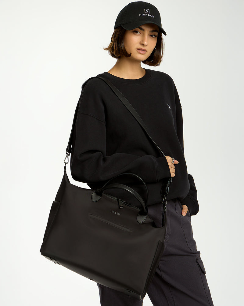 Black / Black