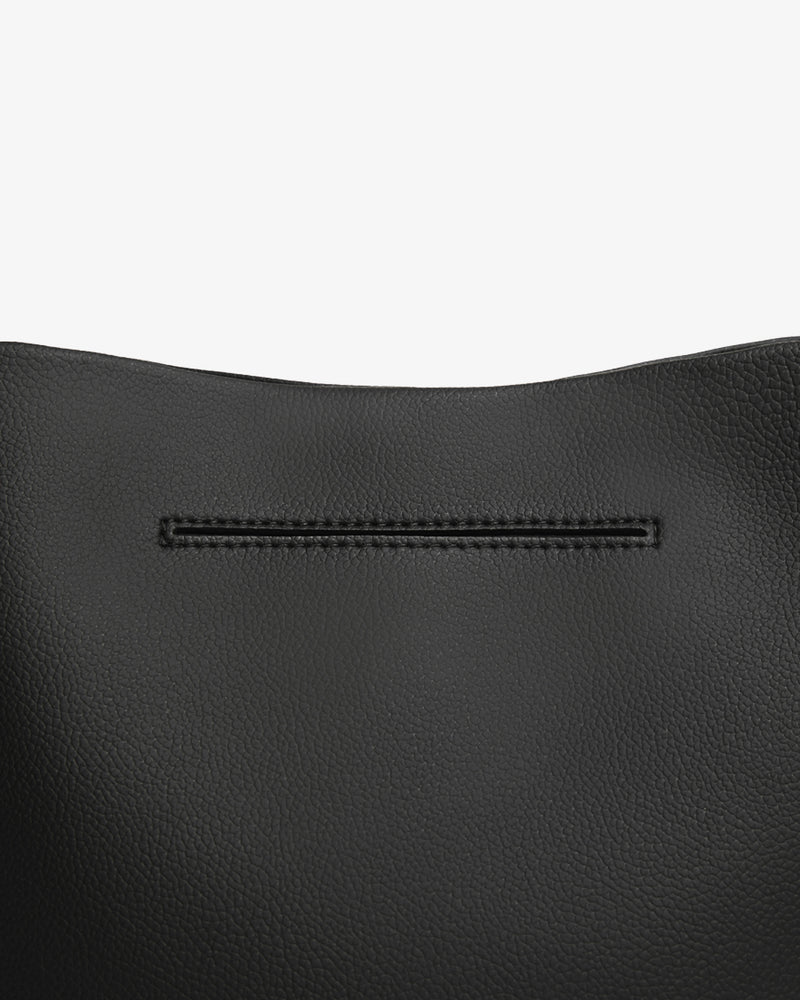 Black / Black