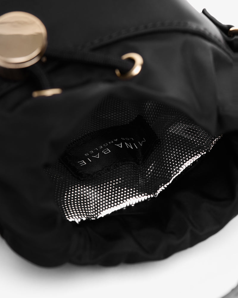 Black / Gold