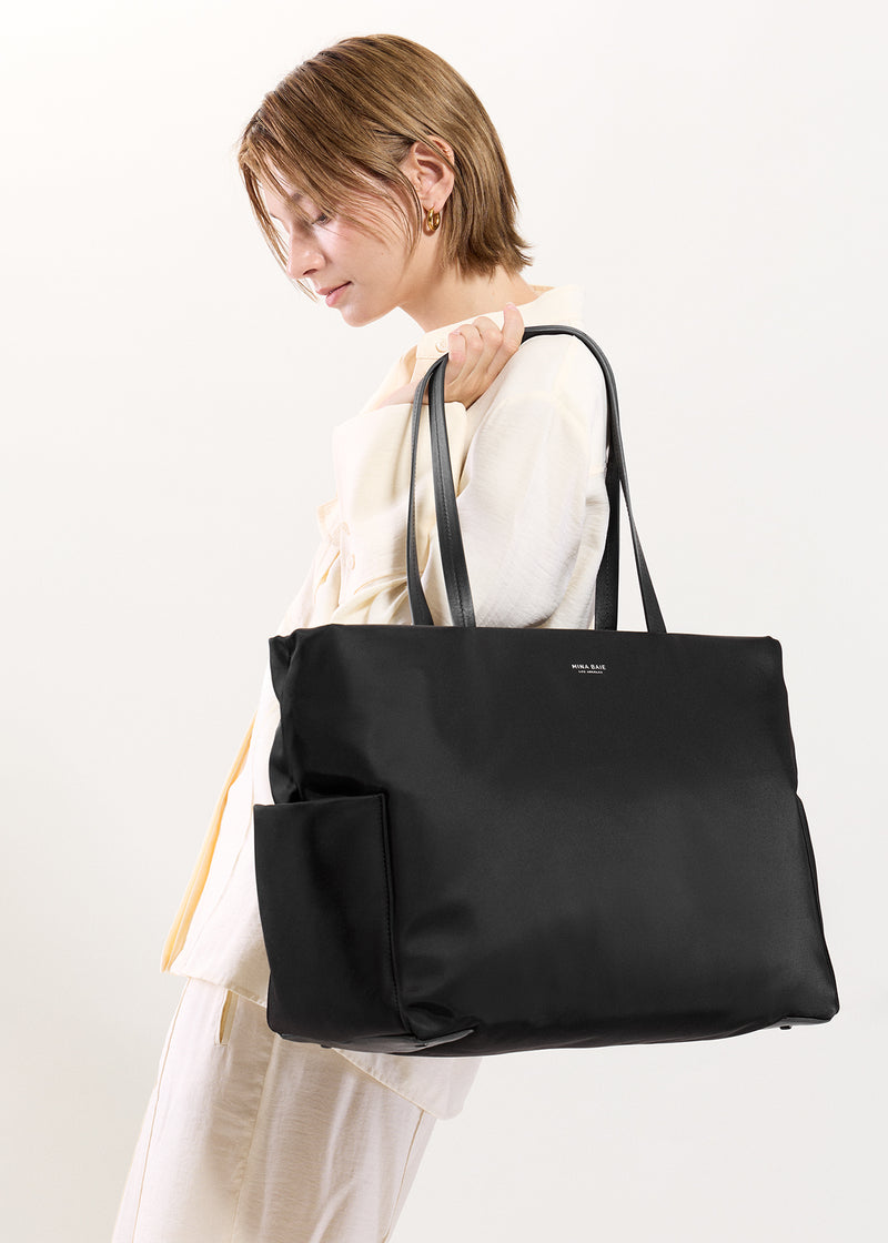 Black / Black