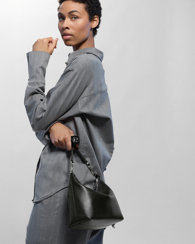 Black / Silver
