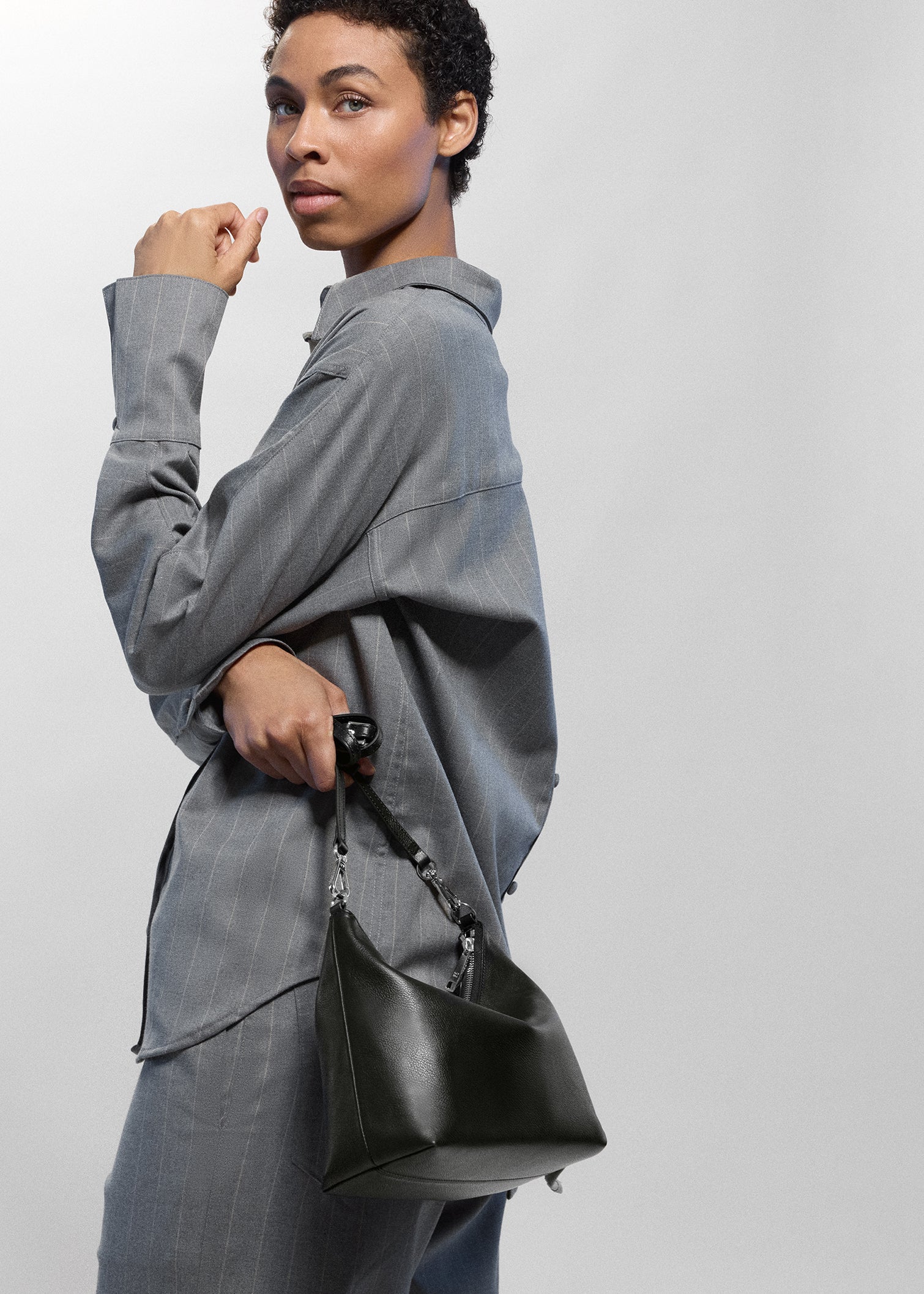 Black / Silver