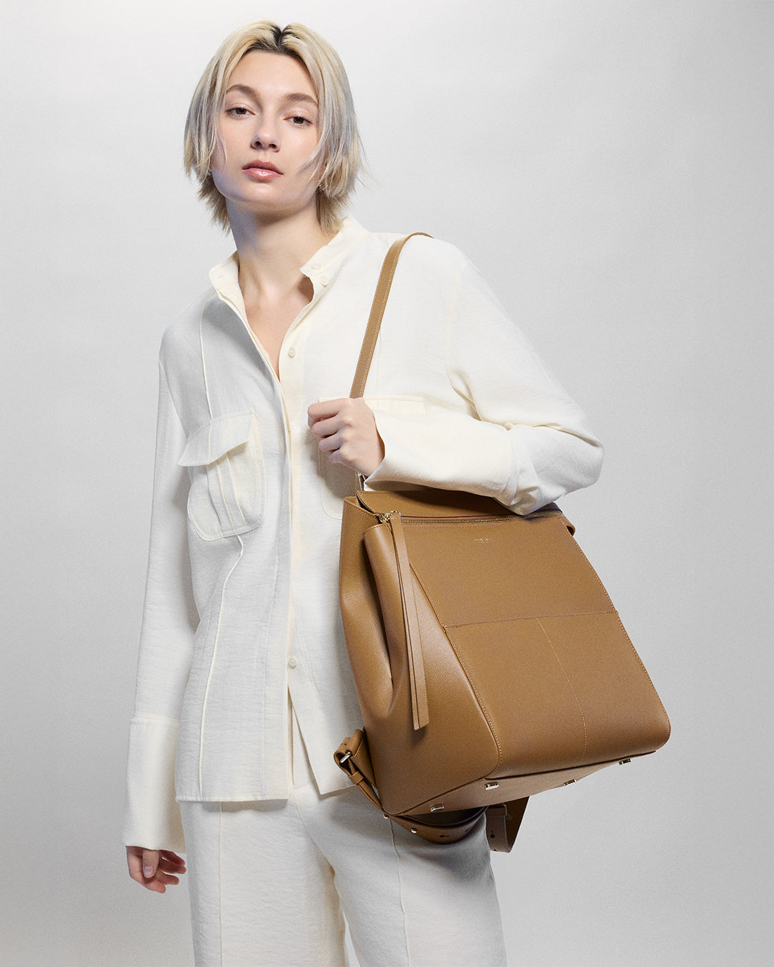 Harper Backpack Leather Midi